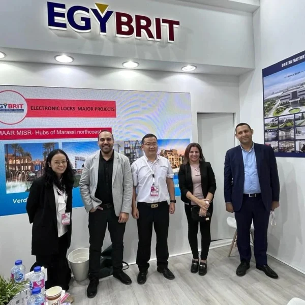 Exhibition (4) Web image: Exhibition 4